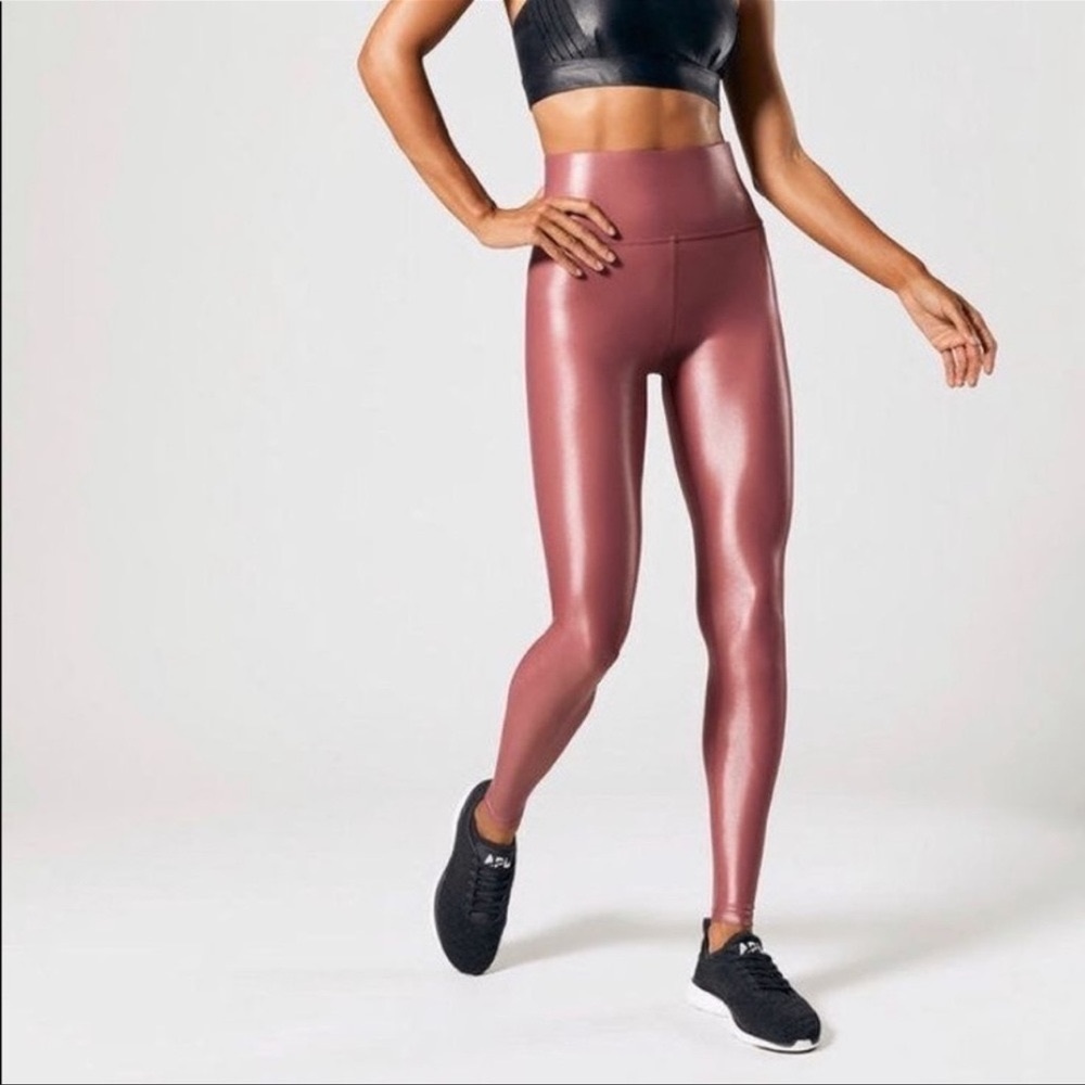 Carbon 38 - Takara full length tight in rose - Size M